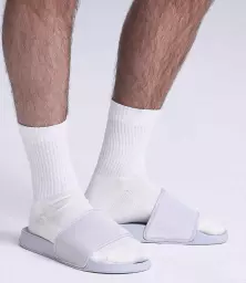 JC092%20GRE%20MODEL%202.jpg?