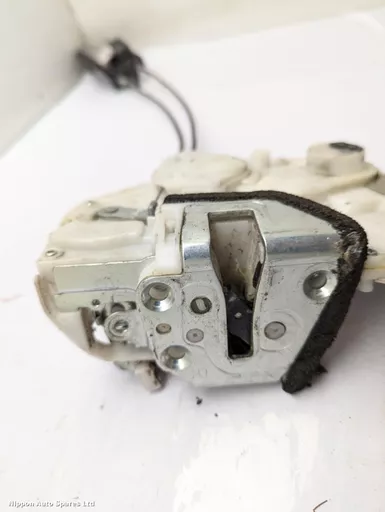 25d910f8-3060-4cd1-bf59-842aea665380.jpeg?