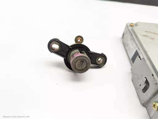 c3a331b9-eee9-47a5-a46e-8d5805ea9d3c.jpeg?