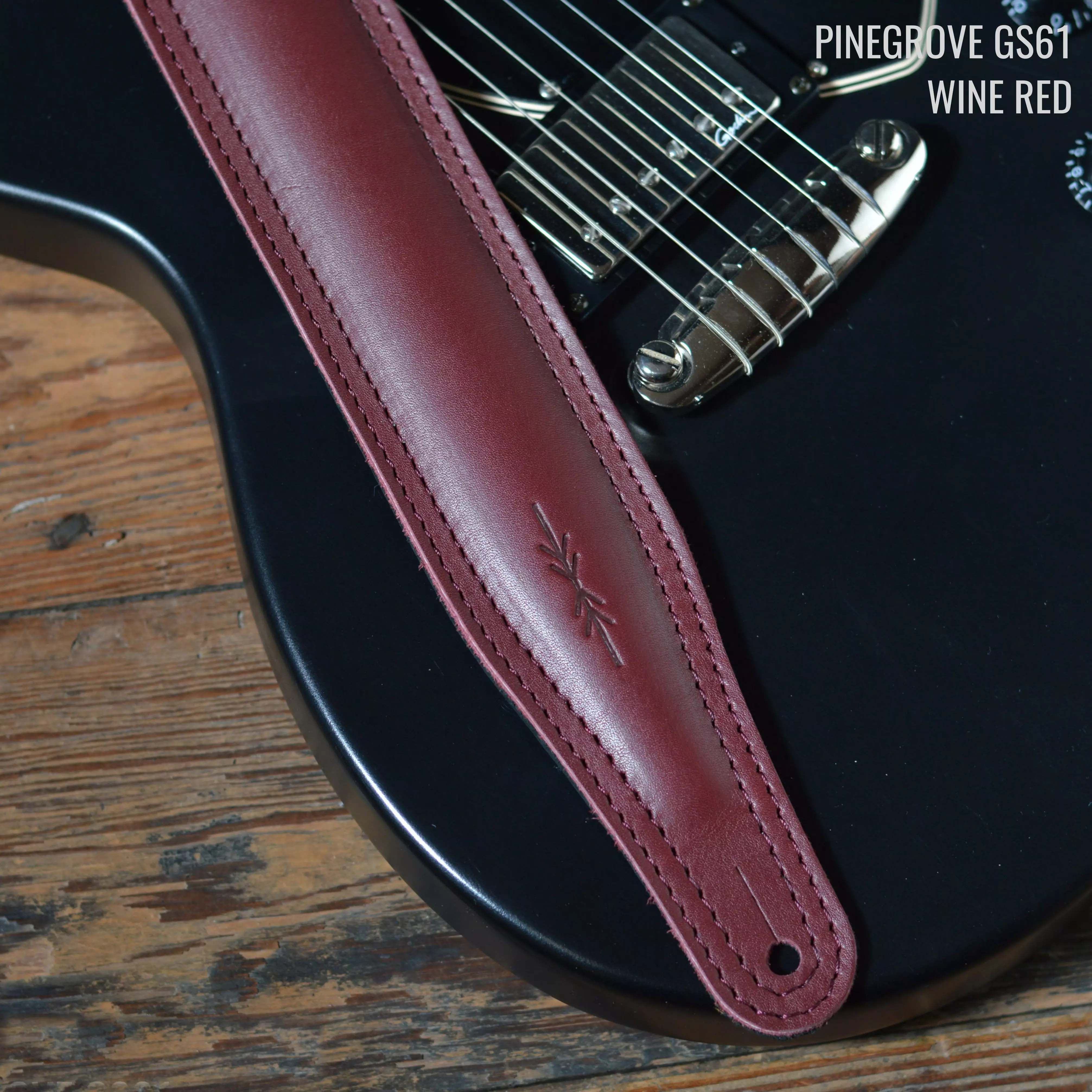 GS61 wine red guitar strap Pinegrove Leather Montana DSC_0842.jpg