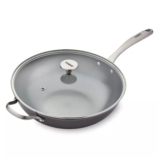 32cm Cast Iron Wok With Lid