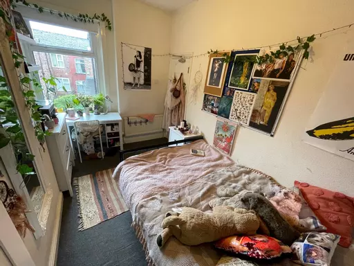 Bedroom 3 reverse.jpg