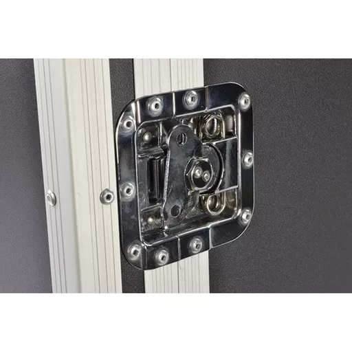 1684845482-39878000.jpg?