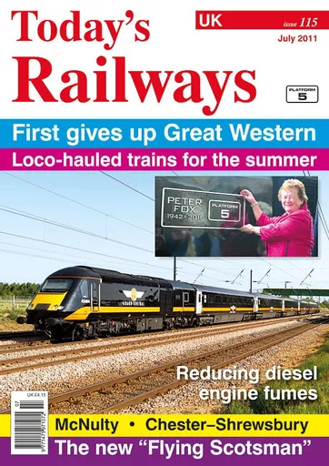 P5cluk115_595x842.jpg?