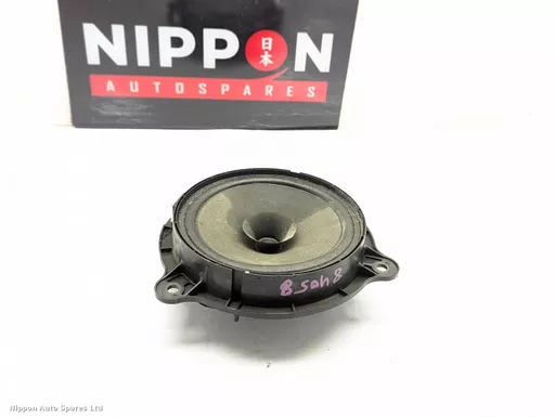 8e698368-bca3-4b89-8cb4-a85e65bd670a.jpeg?