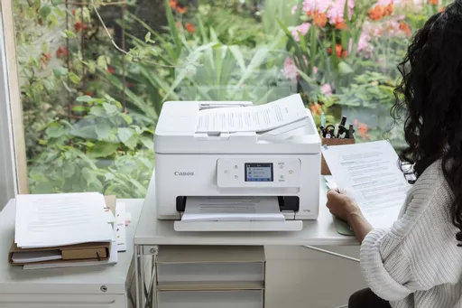 GIgrq7-hT02D50F-cDzemg.c-r.jpg?