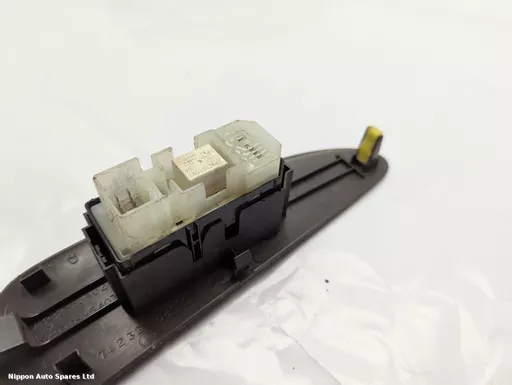 4634f781-f7a9-4128-8366-7ee85c7e3a2d.jpeg?