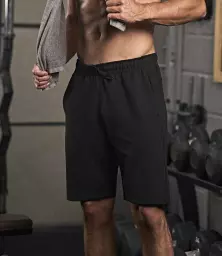T5710%20BLK%20MODEL%201%20HERO.jpg?