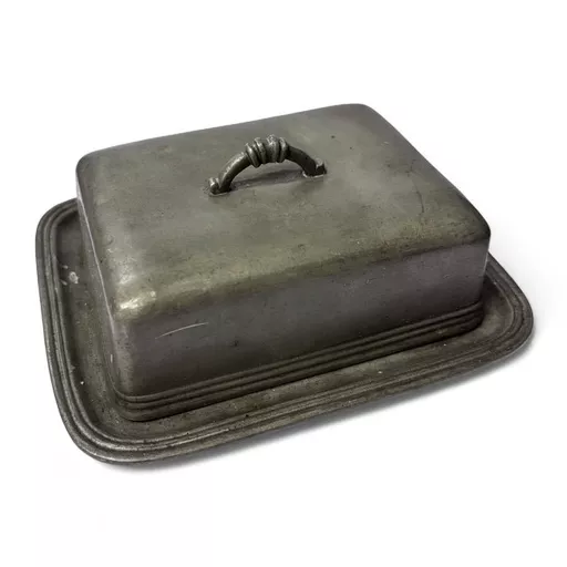 Butter Dish 1.jpg