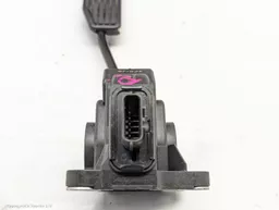 6874f7ed-2444-4fc4-a018-4cfdabaa3d1c.jpeg?
