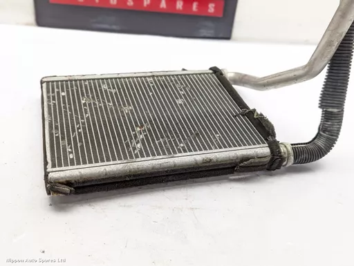 65bf8652-ba61-4937-a9c0-41bd34c7f6f8.jpeg?