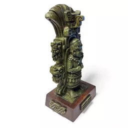Prinicipe Maya Figurine 1.jpg