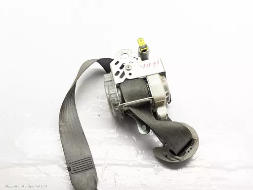 e2098808-50a2-43f6-a490-6660dd0ebb25.jpeg?