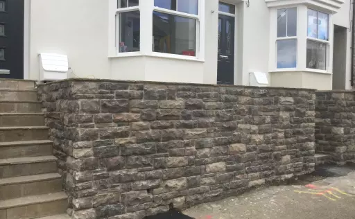 Limestone Grey and Cabernet Mix (Tonypandy)