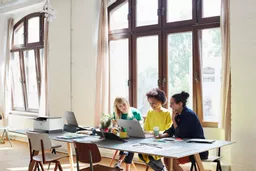 epGiJvpJv02s02plUs2z4Q.c-r.jpg?