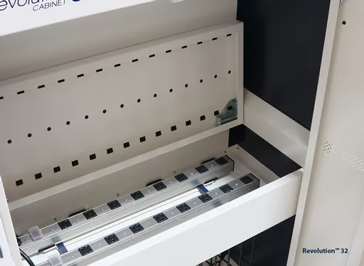 z_glOu13OUy2upSM-k3jvA.c-r.jpg?