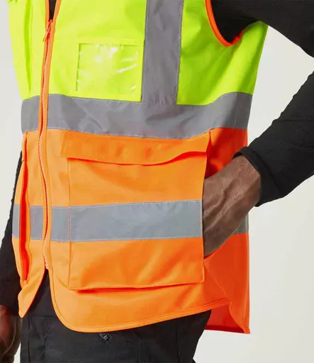 RG464%20YL_OR%20MODEL%204.jpg?