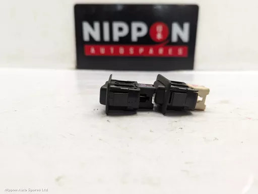 2d543164-2fc4-49e9-8e47-eacff472f1a4.jpeg?