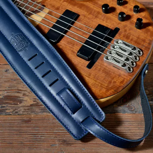 BS64 dark blue montana bass strap Pinegrove Leather DSC_0768.jpg