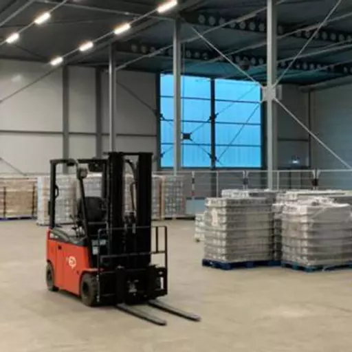Empty-SIAN-NL-Warehouse.jpg