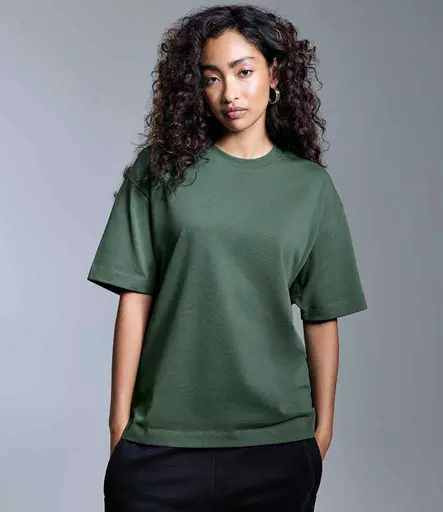 AM18%20GMT%20MODEL%201%20HERO.jpg?