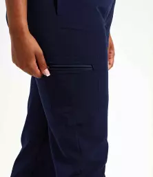 NN610%20NAV%20MODEL%204.jpg?