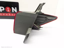 77cdb203-42b6-44a2-afa9-6f94e7fdedd1.jpeg?