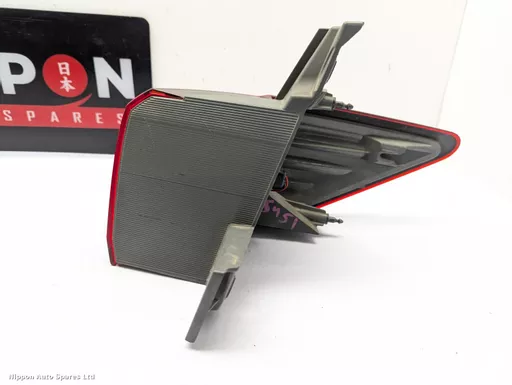 77cdb203-42b6-44a2-afa9-6f94e7fdedd1.jpeg?