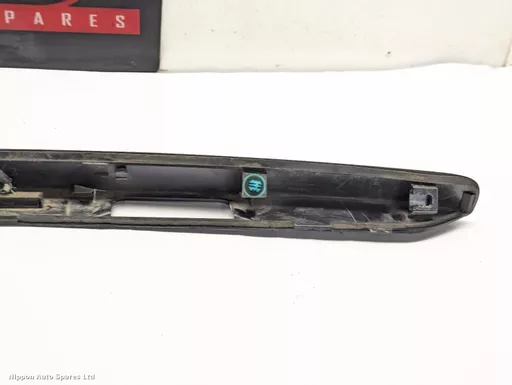 c6fad315-904b-43d8-99ce-35865ca5f2dc.jpeg?