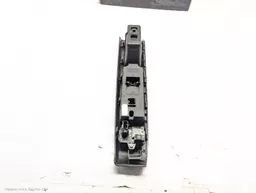 6fbda8c0-f4fe-4283-a599-5db0eac79e65.jpeg?