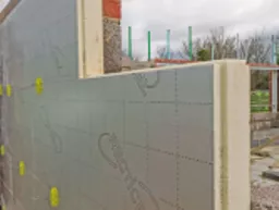 Recticel Eurowall Plus Cavity Wall Insulation Board Installation edge.webp