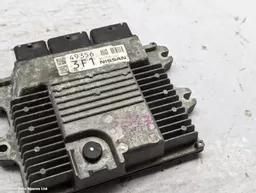 ee4da891-d8c6-48a6-8722-31b223dcb553.jpeg?