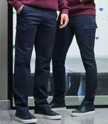 BK514%20NAV%20MODEL%201%20HERO.jpg?