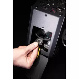 1741180179-89317000.jpg?