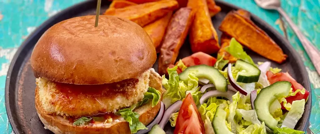 Sweet Chilli Halloumi Burger