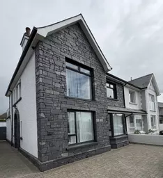 Thin stone cladding Renovation 
