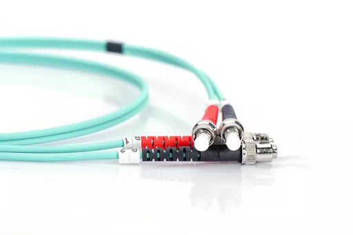 U0tHKaYSSU6zC2RcPlKuCw.c-r.jpg?