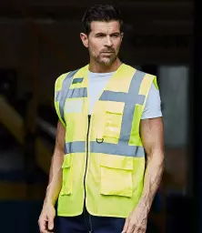 YK107%20YEL%20MODEL%201%20HERO.jpg