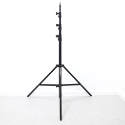 U-2068-004B STAND_04.jpg