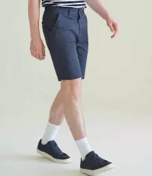 FR605%20NAV%20MODEL%201%20HERO.jpg?