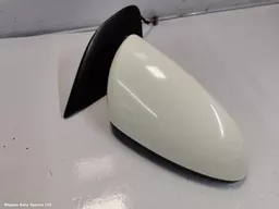 f5d4e80b-7355-4480-8b5c-f41247215c02.jpeg?
