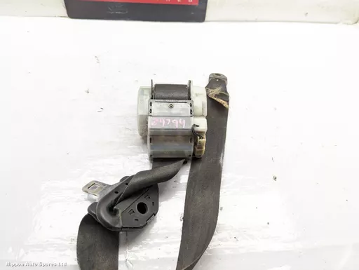 db810ad9-454c-4718-9cf0-b6693085dbf1.jpeg?