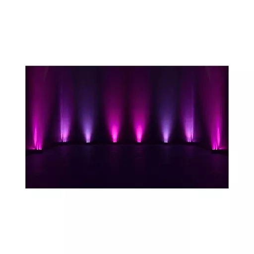 1758353653-96389200.jpg?