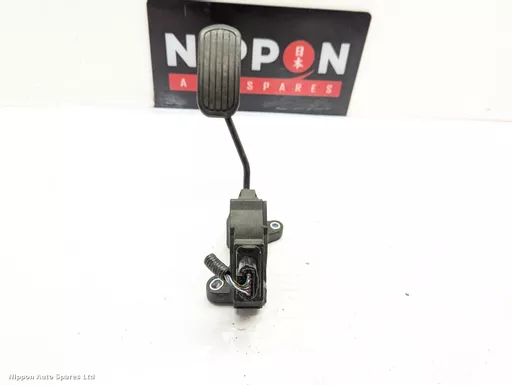 9df30efd-54ab-4d03-b0d9-b253a80455f9.jpeg?