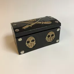 small chest 2.jpg