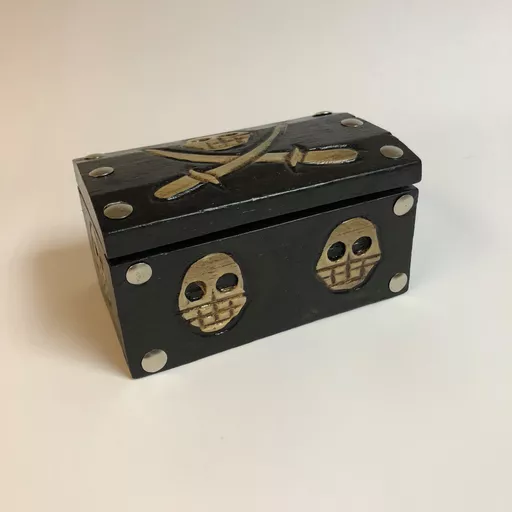small chest 2.jpg