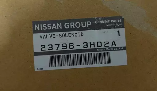 new-genuine-nissan-note-micra-camshaft-solenoid-control-valve-23796-3hd2a-3-2172-p.jpg