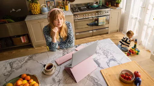 xW0c3CTAK0qqomzy8yqWBA.c-r.jpg?