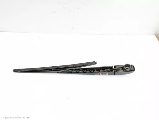 b3eac53d-8b43-4dd4-876a-1e5b3b602225.jpeg?