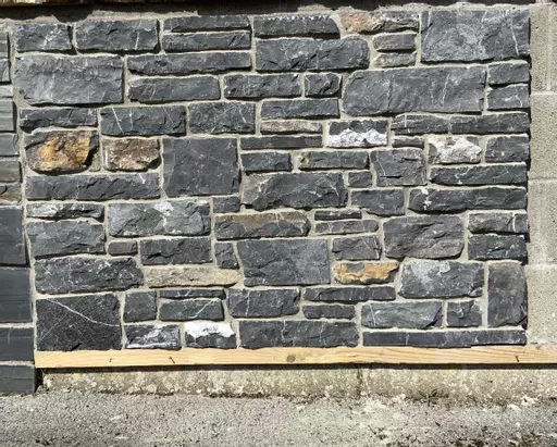 Fernhill Natural Ledgestone_Limestone Mix 1.jpg